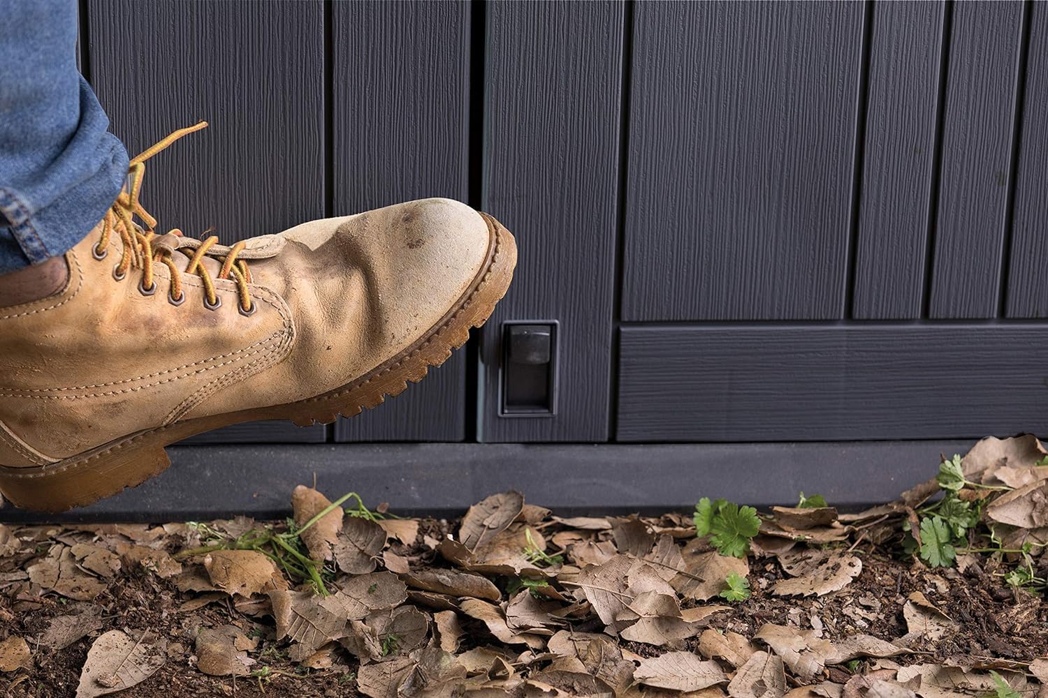 Keter Store it Out Nova Outdoor Garden Storage Shed, 32 x 71.5 x 113.5 cm, Dark Grey with Light Grey Lid